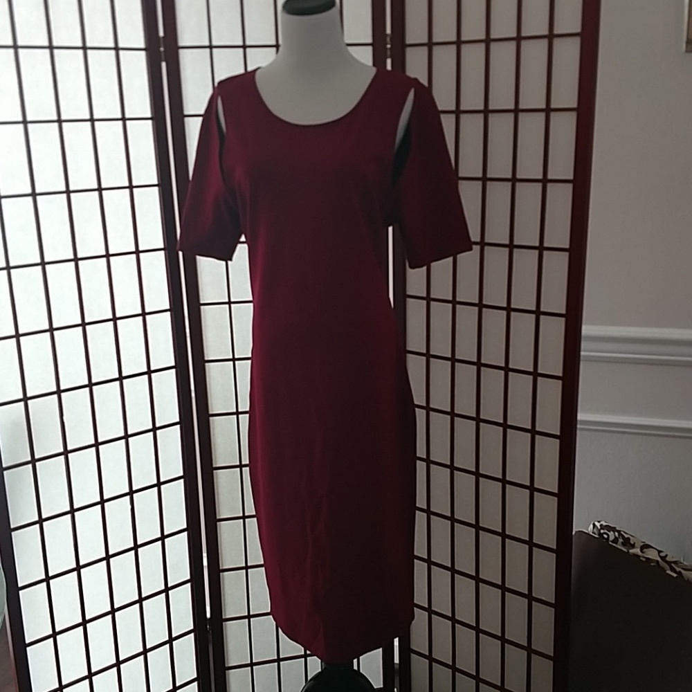 Fabletics Midi Dress Red Xl - image 1